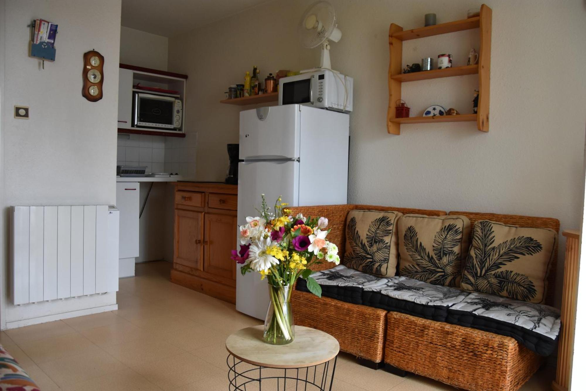 Appartement 1 Chambre, Avec Loggia Et Vue Sur Le Port Olona La Chaume Екстериор снимка